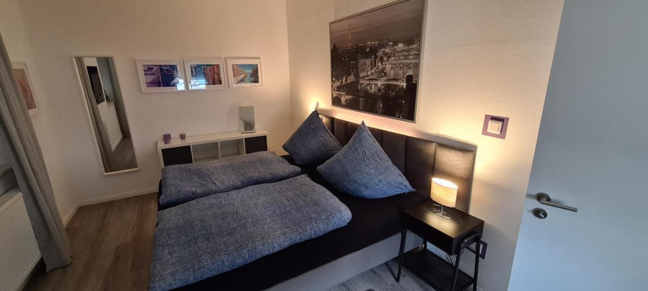 Appartement Lavendel, Ferienwohnung Mit Eigenem Eingang Wie Ein Kleines Haus Bad Salzuflen Exterior foto